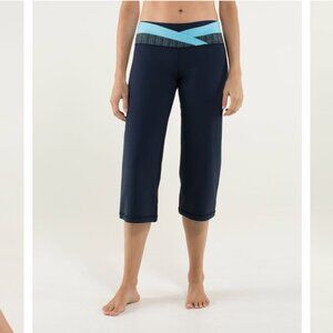 Lululemon Dharana Crop Inkwell / Blue Moon Pants Size 10